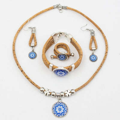 Recicled corck jewlery set